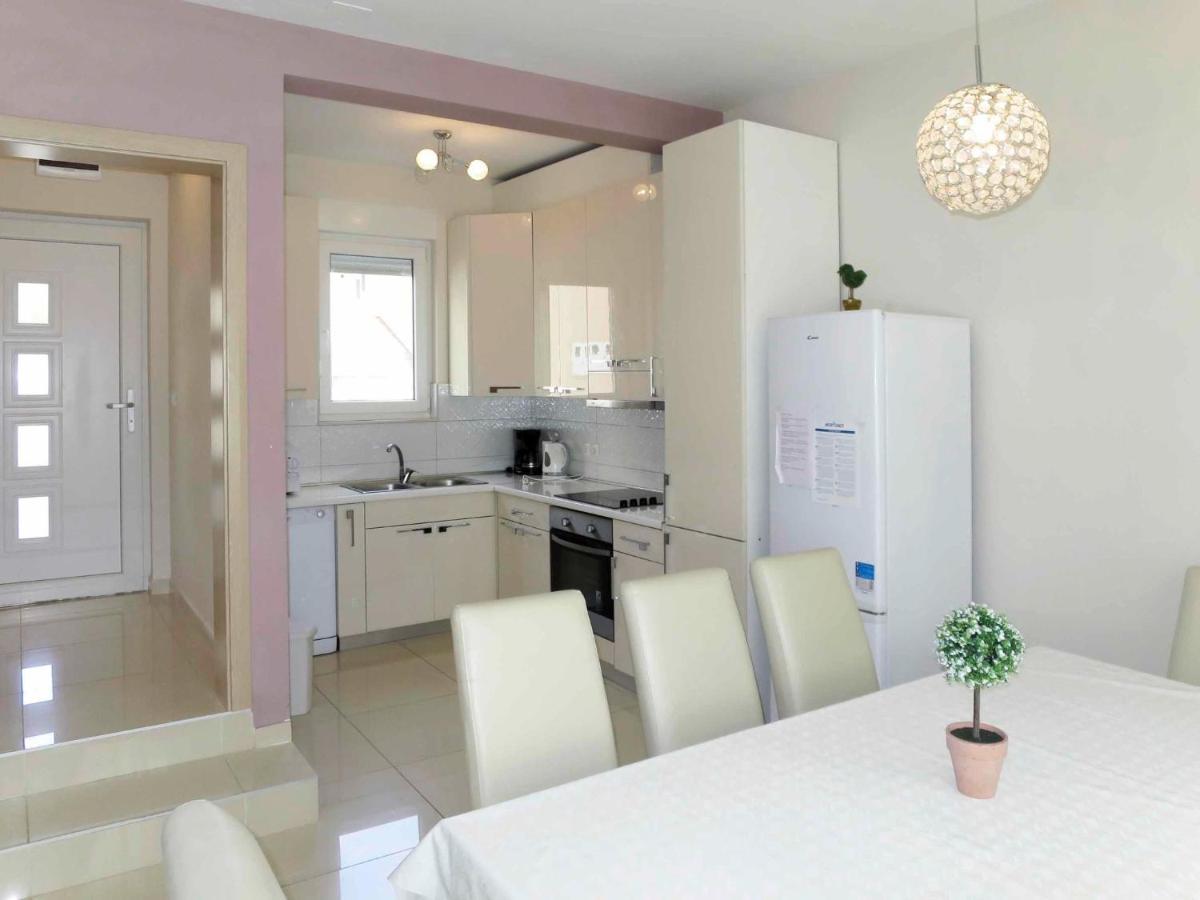 Holiday Home Silvija - Zad107 By Interhome Zadar Exterior foto